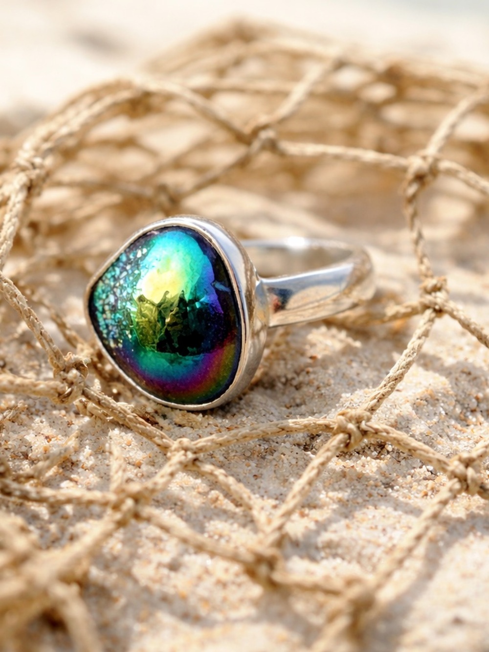 Titanium Aura Druzy Ring - Picture 4 of 15